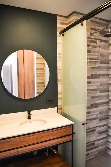Apartasuite En Bogota 0*,  Colombia